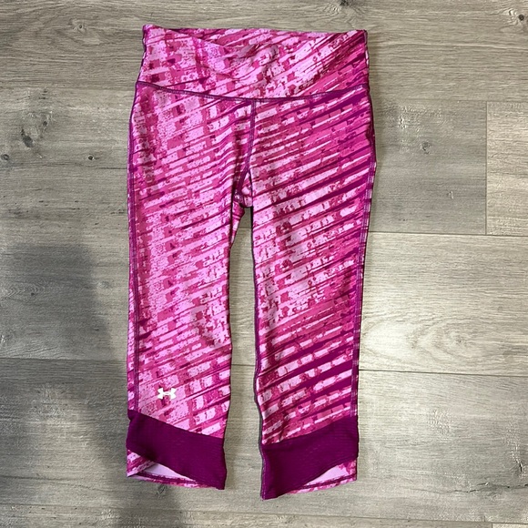 Under Armour Pants - Under Amour crop legging - size small